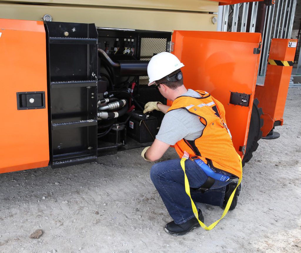 JLG Scissor Lift Servicing