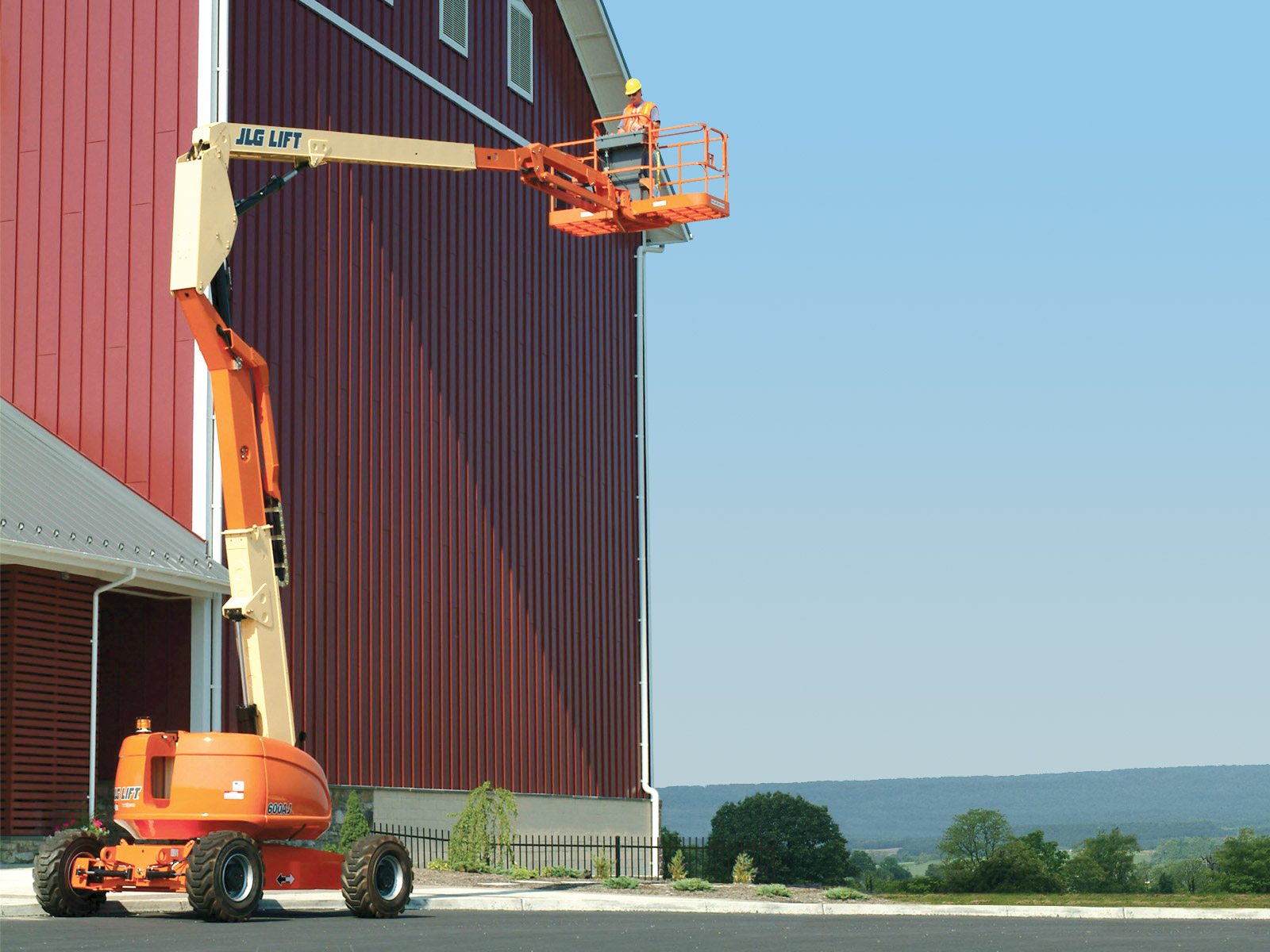 JLG 600AJ 60ft Articulating Boom Lift - Image 3