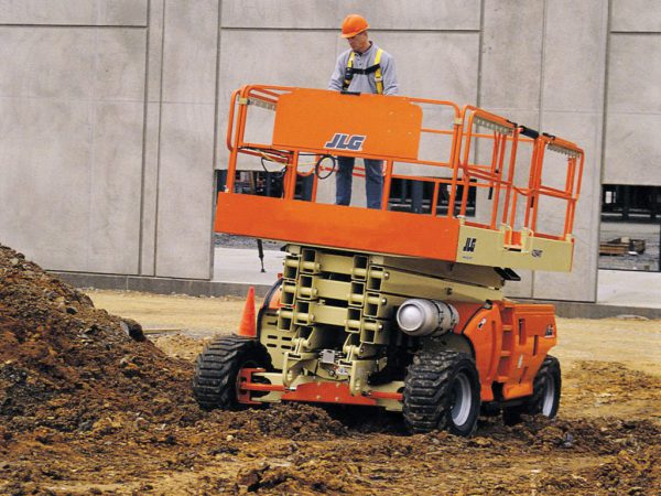 26ft 8m Diesel Rough Terrain Scissor Lift Hire - Image 2