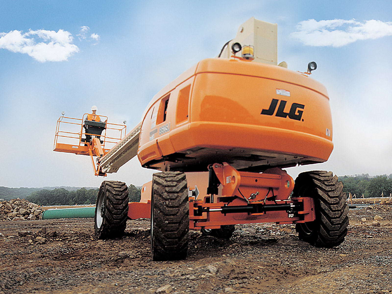 New JLG 860SJ HC3 86ft Telescopic Boom Lift - Image 2