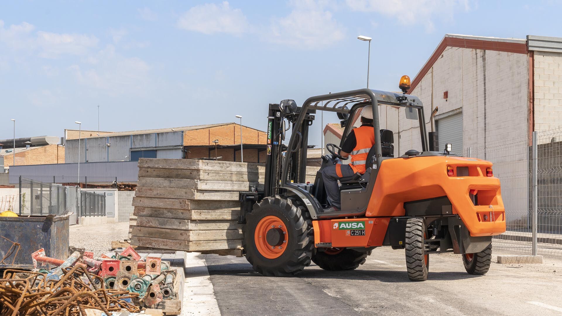AUSA C251Hx4 2.5T Semi Closed Cont Mast Forklift - Image 3