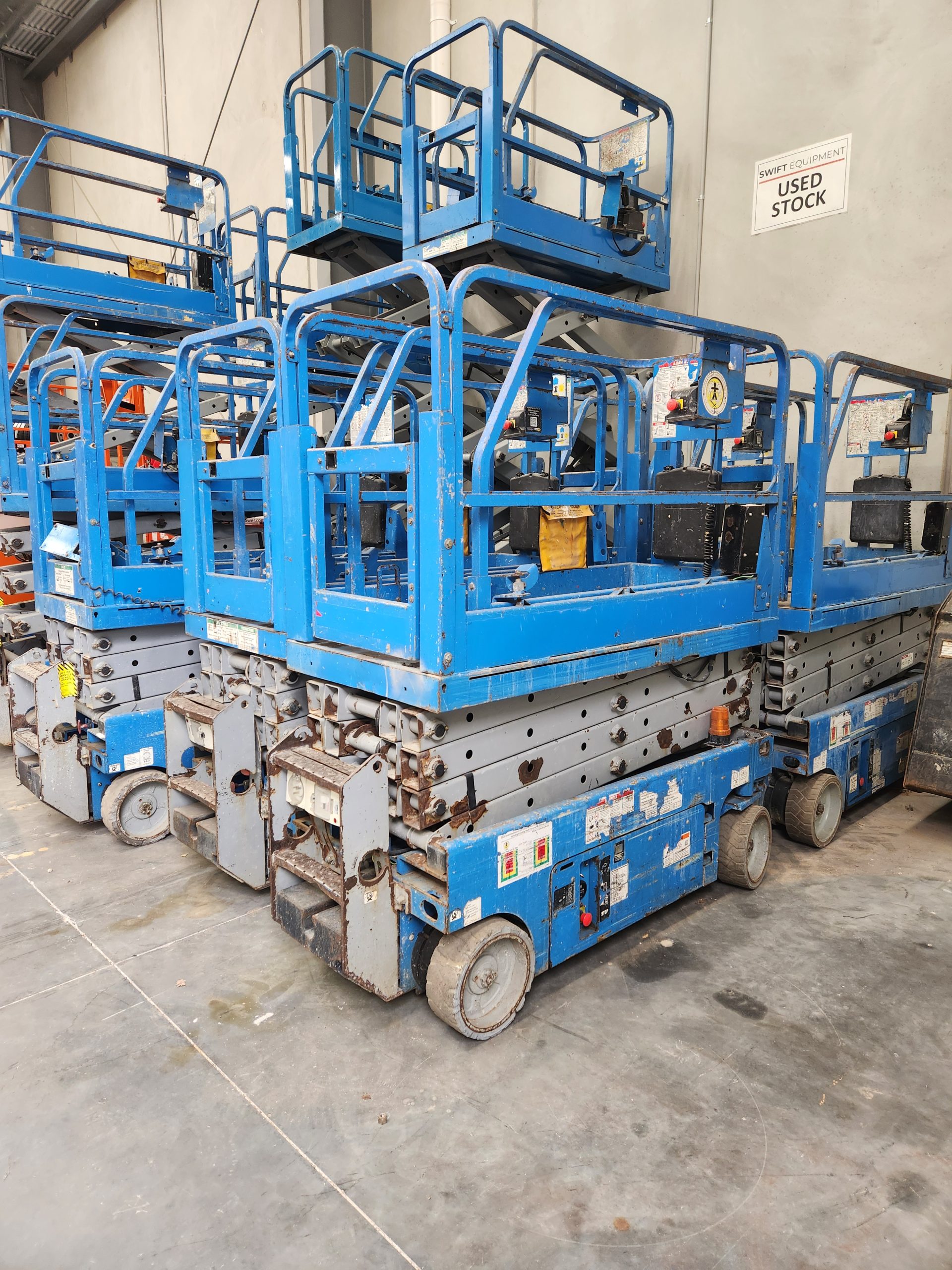 Genie GS1932 Electric Scissor Lift - 2008 - Image 6
