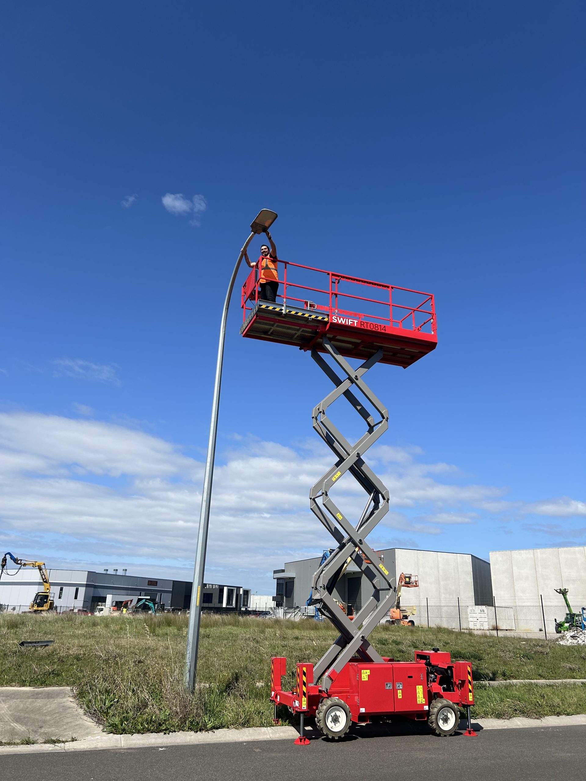 Swift RT0814 27ft/8m All Terrain Scissor Lift - Image 12