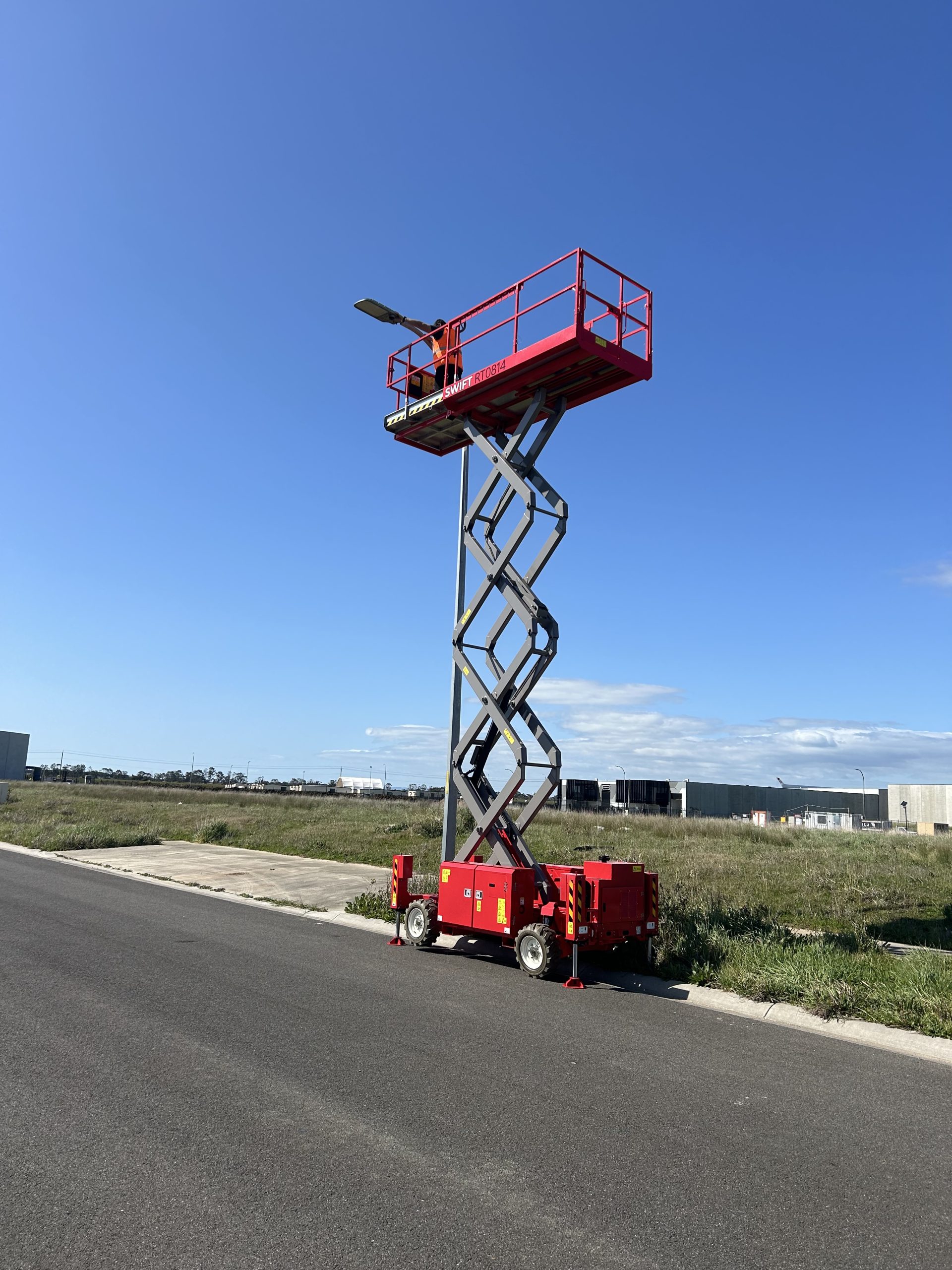 Swift RT0814 27ft/8m All Terrain Scissor Lift - Image 11