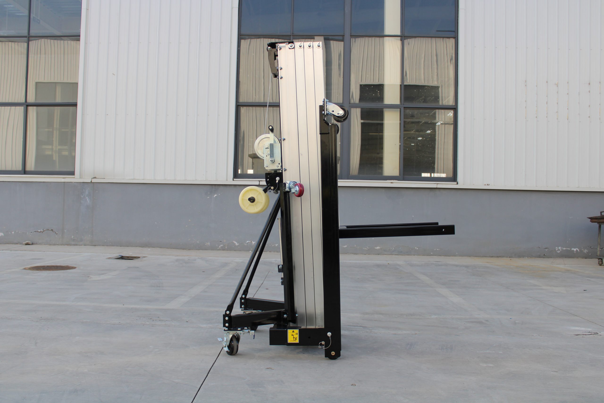 Swift ML45 4.5m Material Lift - Image 18