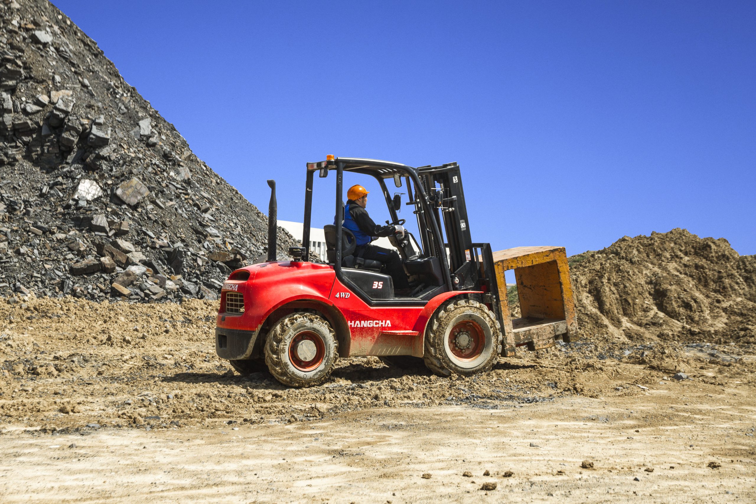 Hangcha 3.5T Rough Terrain Diesel Forklift - Image 14