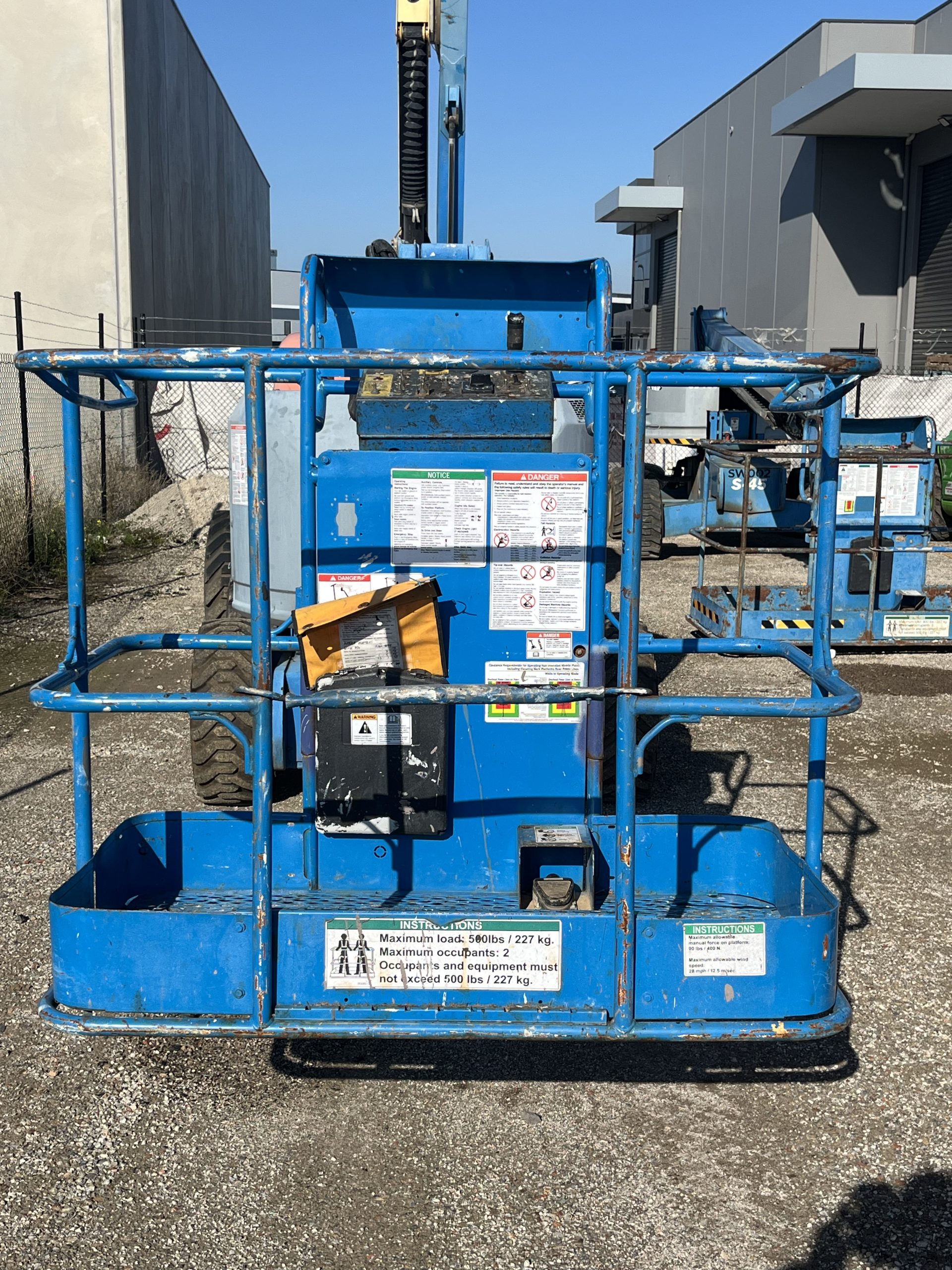 Genie Z34 34ft Diesel Knuckle Boom - Image 2
