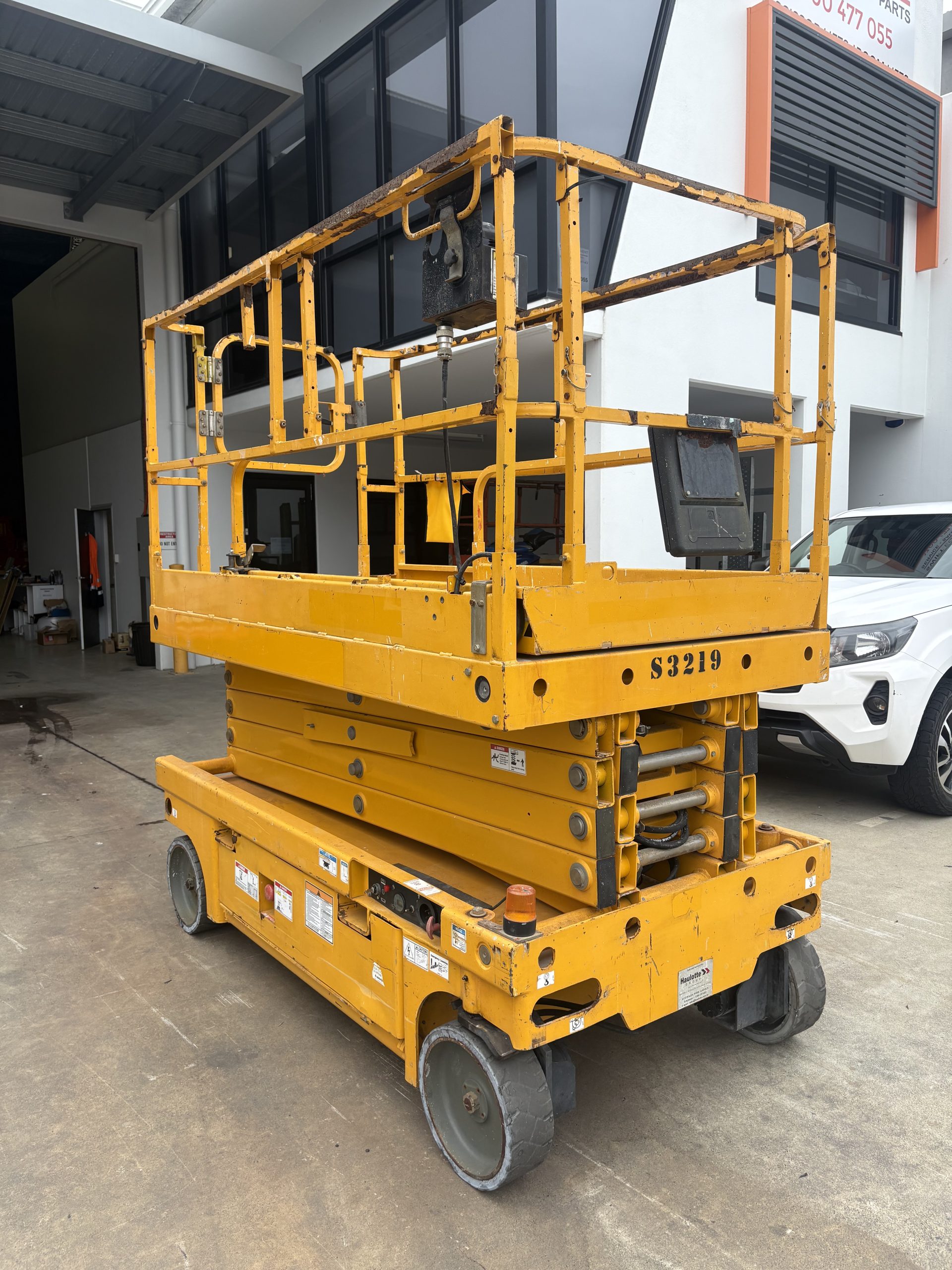 2018 Haulotte Compact 12 Scissor Lift - Image 4
