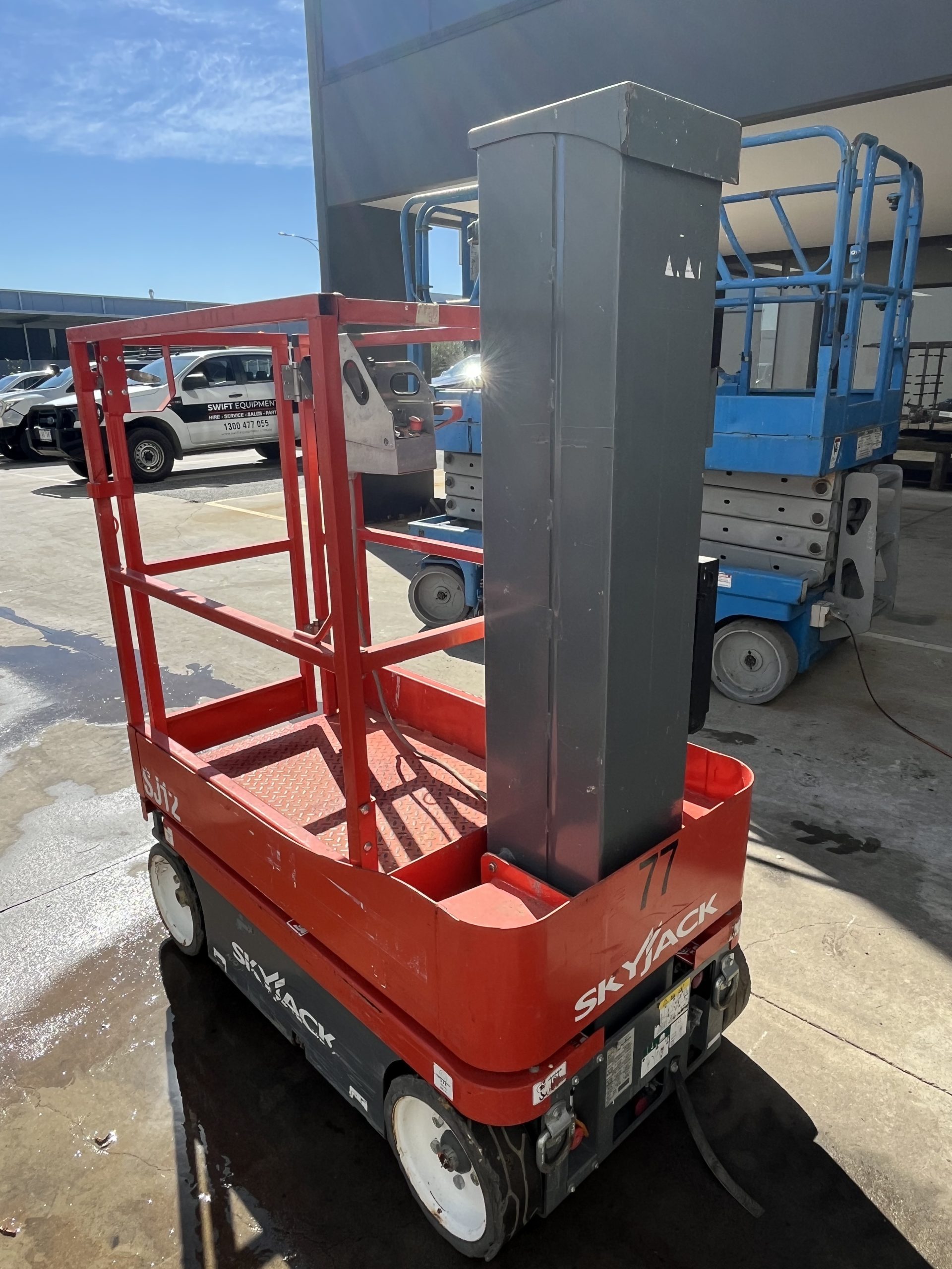Used 2017 Skyjack SJ12 12ft Manlift/Stock Picker - Image 2